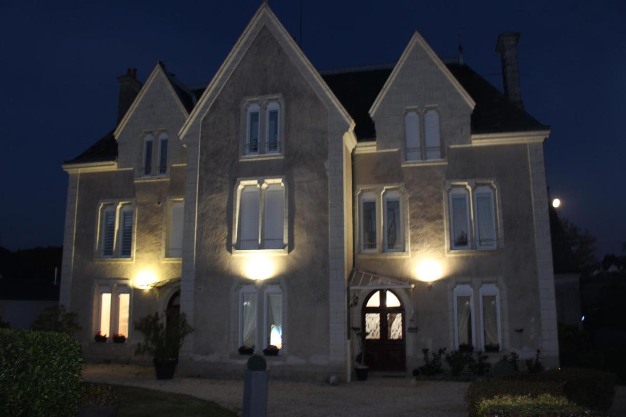 Manoir Des Bertinieres Hotel Cravant-les-Coteaux Eksteriør billede