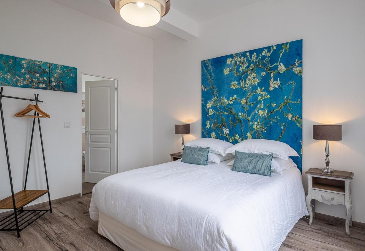 Manoir Des Bertinieres Hotel Cravant-les-Coteaux Eksteriør billede
